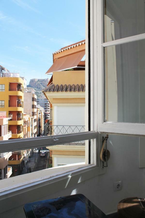 Ferienwohnung Aticoteatro27 Alicante Exterior foto